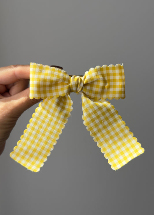 Giulietta Hair Bow Clip: Vanilla Dream Yellow Gingham with Scalloped Edges