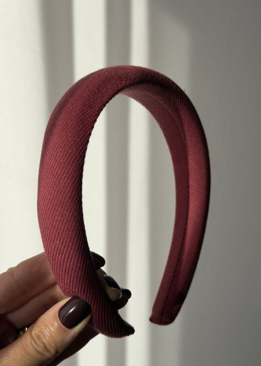 Beatrice Corduroy Headband – Grounded Elegance in Burgundy